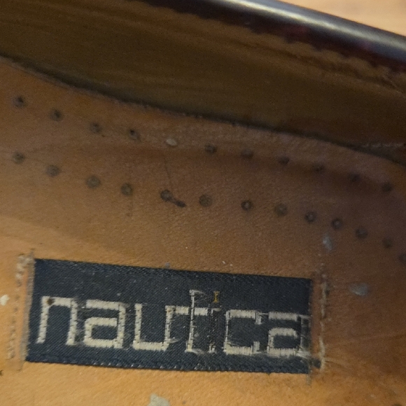 Nautica Rich Brown Leather Loafers with Tassels - Picture 2 of 6